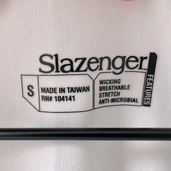 Slazenger Women’s Tennis (or Golf) Tank Top, Size Small - Picture 3 of 8